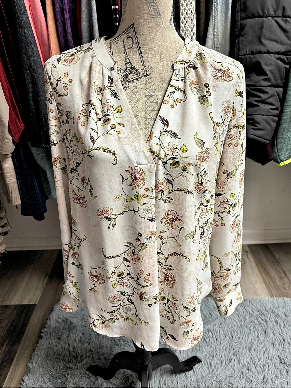 V-Neck Floral Blouse